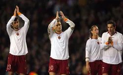 De Rossi xin lỗi CĐV ảnh 1 De Rossi xin lỗi CĐV ảnh 1