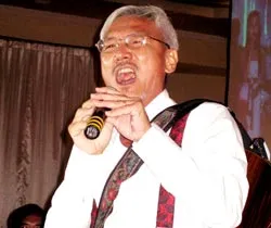 Doanh nhân hát