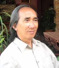 “Đạo văn ở VN cũng giống như... vụ cầu Văn Thánh”(!)