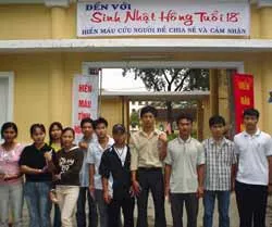 Hiến máu cứu người