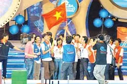 BKDC đến từ ĐH Bách khoa Đà Nẵng giành chức vô địch