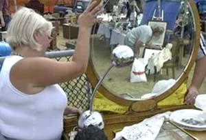 Cẩn thận với đồ cổ!