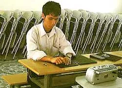 Gian lận thi vẫn còn nhiều ảnh 3 Gian lận thi vẫn còn nhiều ảnh 3