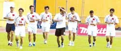 Tuyển Việt Nam: Tạm quên niềm vui chiến thắng ảnh 1 Tuyển Việt Nam: Tạm quên niềm vui chiến thắng ảnh 1