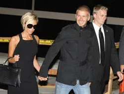 Bán 250.000 chiếc áo Beckham ở Mỹ ảnh 2 Bán 250.000 chiếc áo Beckham ở Mỹ ảnh 2