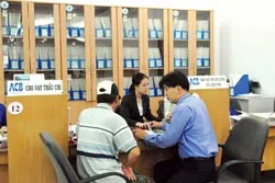 Đa dạng loại hình thấu chi