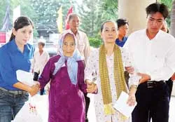 Tri ân những tấm lòng quả cảm ảnh 2 Tri ân những tấm lòng quả cảm ảnh 2