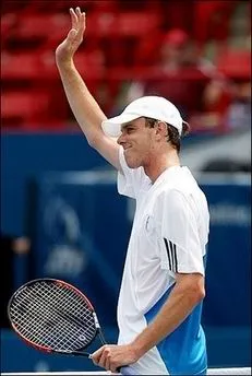 Sách của Blake lọt vào danh sách bán chạy nhất của New York Times ảnh 2