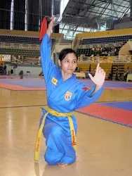 Nhà vô địch Vovinam quốc tế nỗ lực học văn hóa