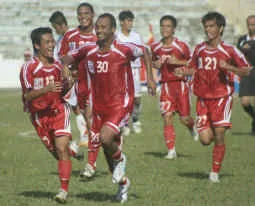 Đua ngôi đầu ảnh 3 Đua ngôi đầu ảnh 3