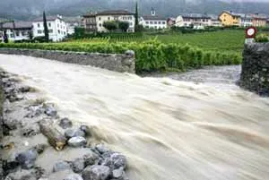 Thụy Sĩ: Ban bố tình trạng báo động mưa lũ