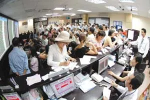 Khi các CTCK săn nhà đầu tư