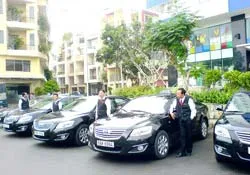 Vinasun Corporation xây dựng thương hiệu bằng lái xe an toàn