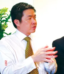 Mang giải pháp toàn cầu đến Việt Nam