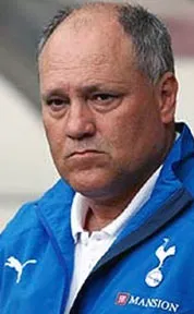 Martin Jol bị cảnh cáo