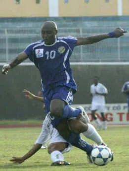 Đội hình tiêu biểu vòng 22 V-League 2007 ảnh 2 Đội hình tiêu biểu vòng 22 V-League 2007 ảnh 2