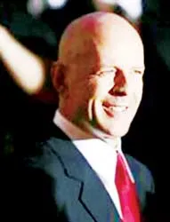 Bruce Willis đóng phim “Pinkville”