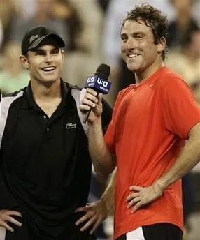 Federer sẽ gặp Roddick ở tứ kết ảnh 4