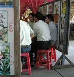 Vĩnh Long: Tiền khai giảng, hậu... cụng ly ảnh 2 Vĩnh Long: Tiền khai giảng, hậu... cụng ly ảnh 2