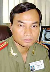 Làm gì khi bị mất hộ chiếu?