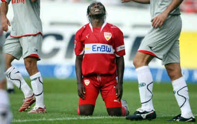 Stuttgart và Schalke đại bại ảnh 1 Stuttgart và Schalke đại bại ảnh 1