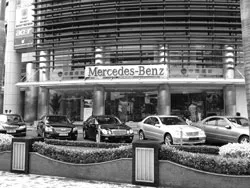 Thêm phòng trưng bày xe Mercedes-Benz tại TP. HCM