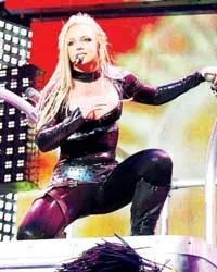 Britney Spears phát hành album mới