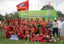 Giải bóng đá thanh niên công nhân TPHCM lần 7 - Cúp Maseco 2007: Đã có chủ nhân mới ảnh 1 Giải bóng đá thanh niên công nhân TPHCM lần 7 - Cúp Maseco 2007: Đã có chủ nhân mới ảnh 1