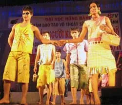 Trẻ khuyết tật, cơ nhỡ Tri ân thầy cô