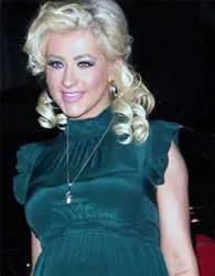 Christina Aguilera - Có bầu vẫn “quậy”