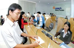 Vất vả vì... cổ phiếu ngân hàng
