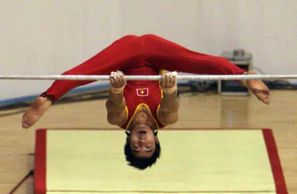 Hai ông thầy và một nền bóng đá ảnh 2