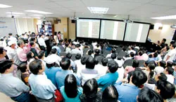 Ông Vũ Bằng, chủ tịch UBCKNN: Xây dựng nền tảng TTCK hiện đại ảnh 2 Ông Vũ Bằng, chủ tịch UBCKNN: Xây dựng nền tảng TTCK hiện đại ảnh 2