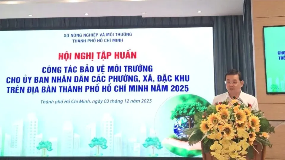 Giám đốc Sở NN-MT Nguyễn Toàn Thắng phát biểu khai mạc hội nghị, 