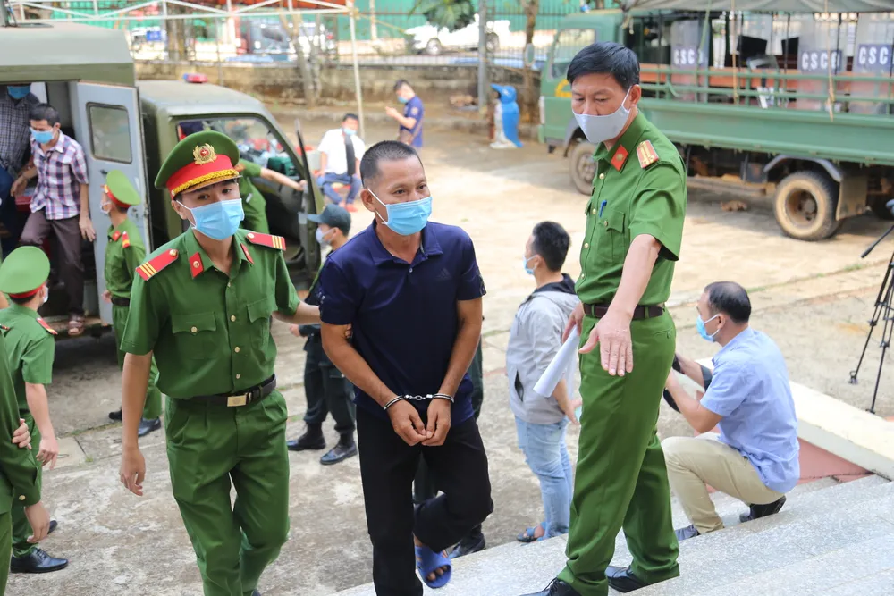 Mở lại phiên tòa xét xử “ông trùm” xăng giả Trịnh Sướng ảnh 2