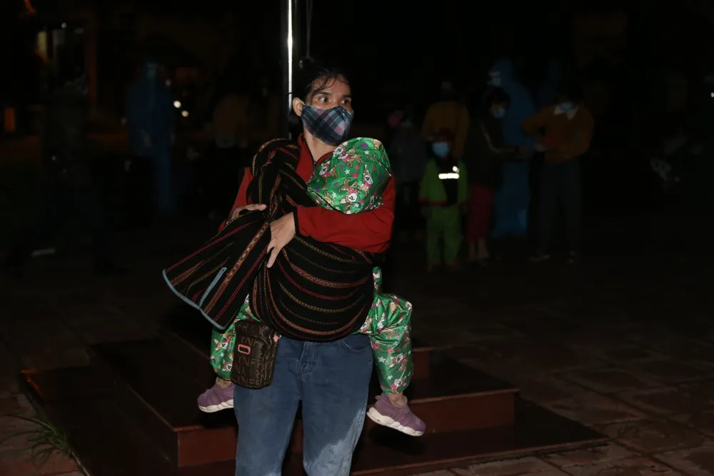 Đồng Nai hộ tống hơn 900 công nhân đi xe máy về Đắk Lắk ảnh 8