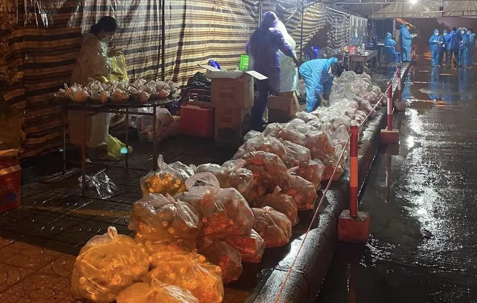 Đắk Lắk, Đắk Nông tiếp nhận hàng ngàn người dân từ các tỉnh thành phía Nam trở về ảnh 5 Đắk Lắk, Đắk Nông tiếp nhận hàng ngàn người dân từ các tỉnh thành phía Nam trở về ảnh 5