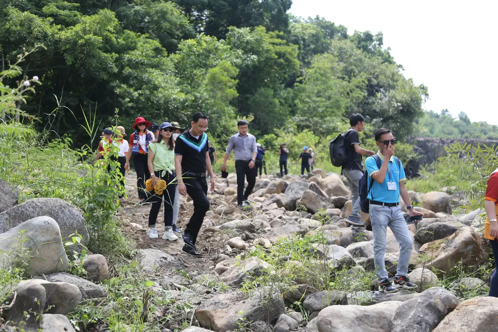 Doanh nghiệp lữ hành TPHCM khảo sát các điểm du lịch nổi tiếng ở Tây Nguyên ảnh 2