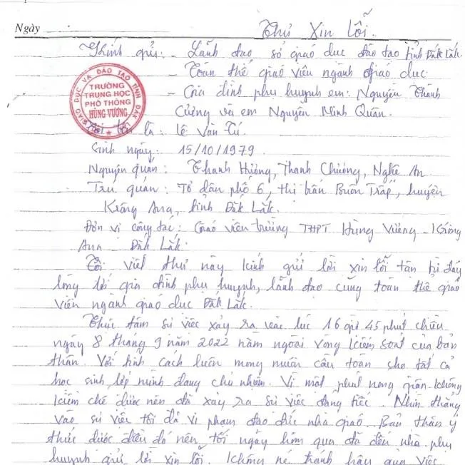 Thầy giáo dùng nón bảo hiểm đánh vào đầu học sinh xin giảm nhẹ kỷ luật ảnh 2