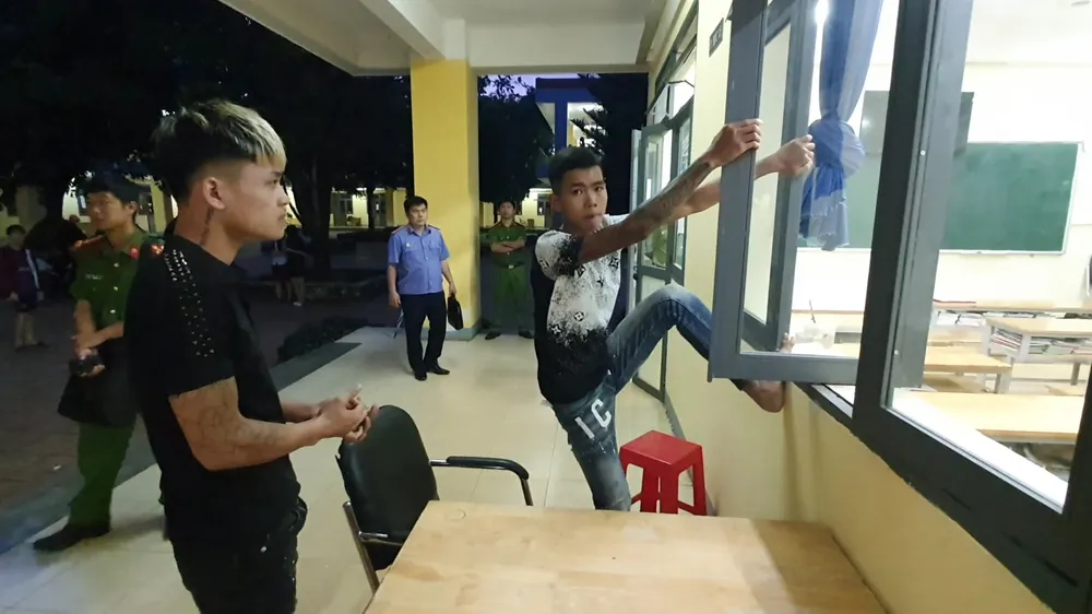 Về “thăm” trường cũ, trộm 16 máy tính xách tay ảnh 2