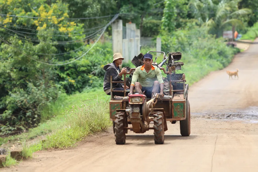 Sau 3 ngày xảy ra vụ việc, người dân ở xã Ea Ktur đã ổn định tinh thần và trở lại nương rẫy để sản xuất Sau 3 ngày xảy ra vụ việc, người dân ở xã Ea Ktur đã ổn định tinh thần và trở lại nương rẫy để sản xuất