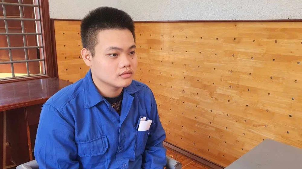 Đối tượng Kiệt tại cơ quan công an 462544234_1316333026025073_1876231098805102343_n.jpg