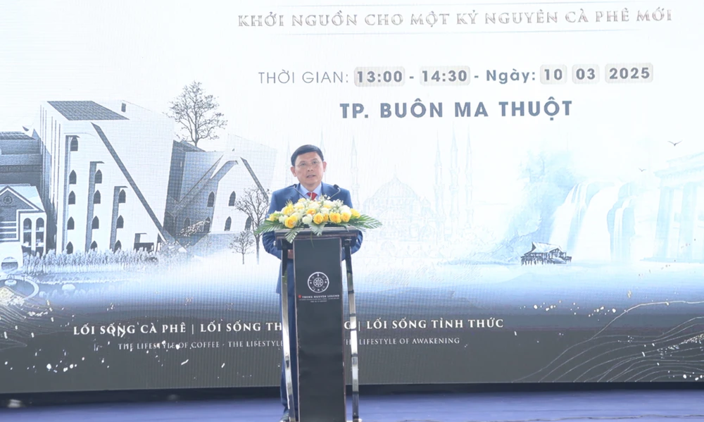 Phó Chủ tịch UBND Thường trực tỉnh Đắk Lắk Nguyễn Tuấn Hà phát biểu tại buổi lễ IMG_0647.JPG