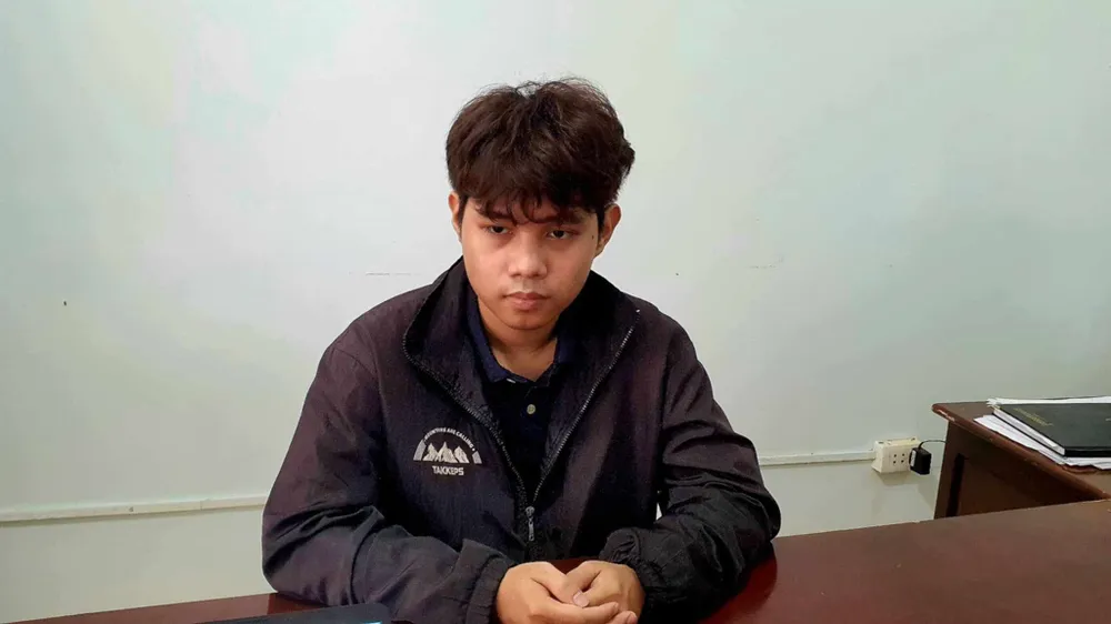 Bằng hình thức đăng bán ô tô cũ trên mạng Toàn đã lừa 28 người, chiếm đoạt 139 triệu đồng 494826184_699634389336929_2976674748535530462_n.jpg