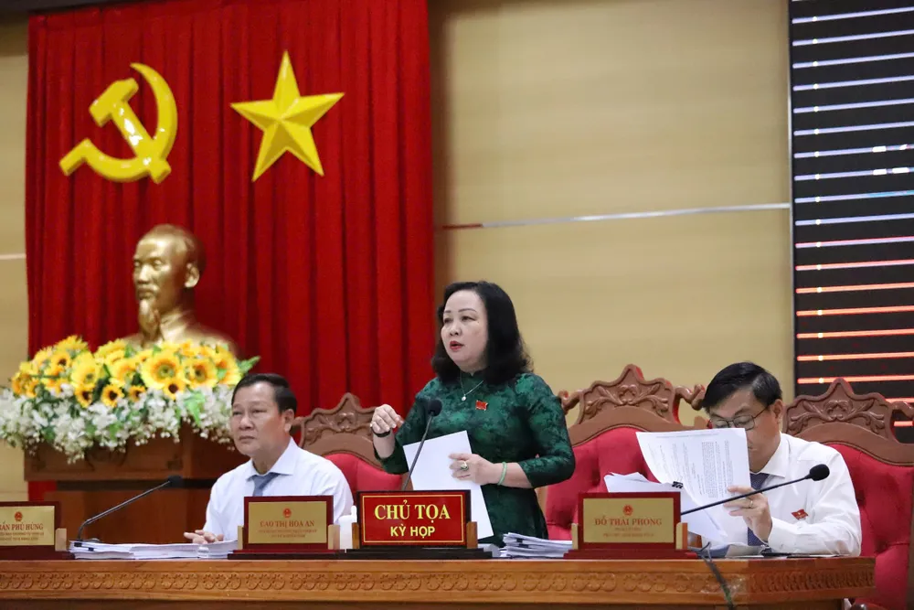 Bà Cao Thị Hòa An, Chủ tịch HĐND tỉnh Đắk Lắk z6809627676216_f40a5f58705fc7fed74bc0429cff1041.jpg