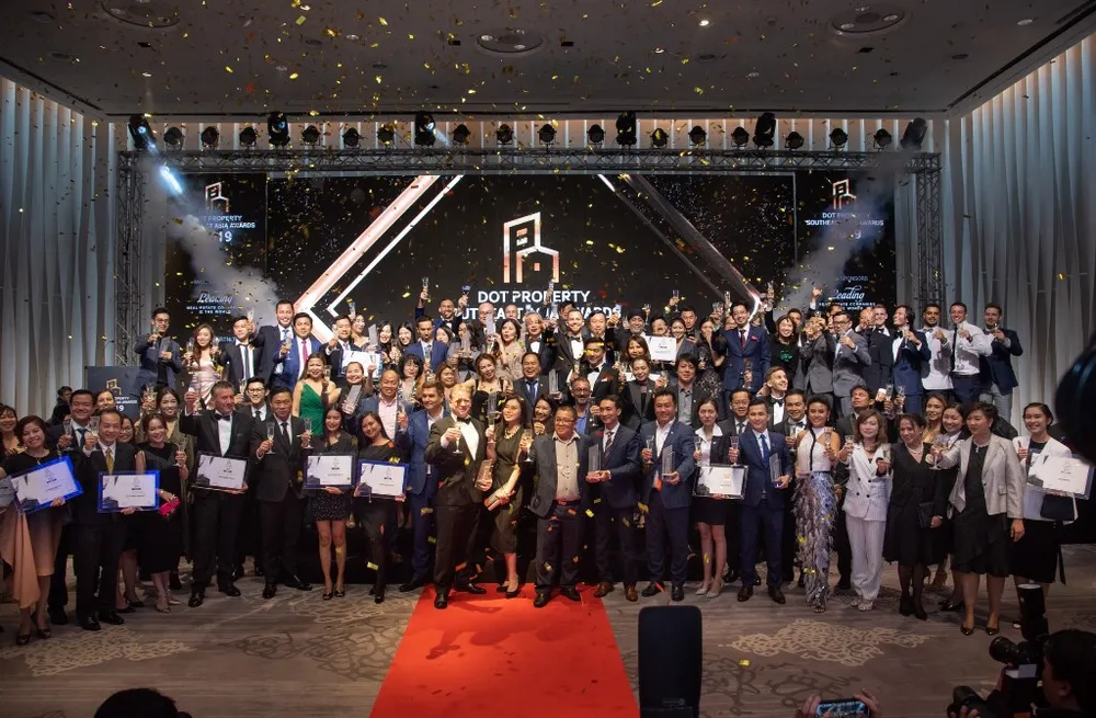 Dự án Cam Ranh Bay Hotels & Resorts giành nhiều giải thưởng quốc tế của tạp chí Dot Property ảnh 2 Dự án Cam Ranh Bay Hotels & Resorts giành nhiều giải thưởng quốc tế của tạp chí Dot Property ảnh 2