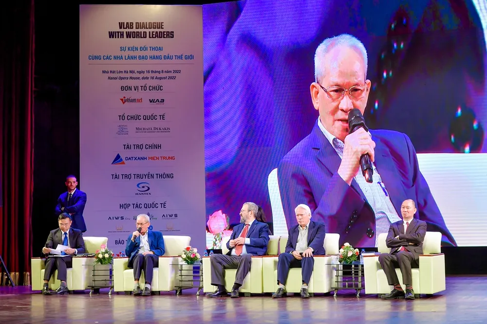 Đất Xanh Miền Trung đồng hành cùng sự kiện “Đối thoại với các nhà lãnh đạo hàng đầu thế giới” ảnh 1