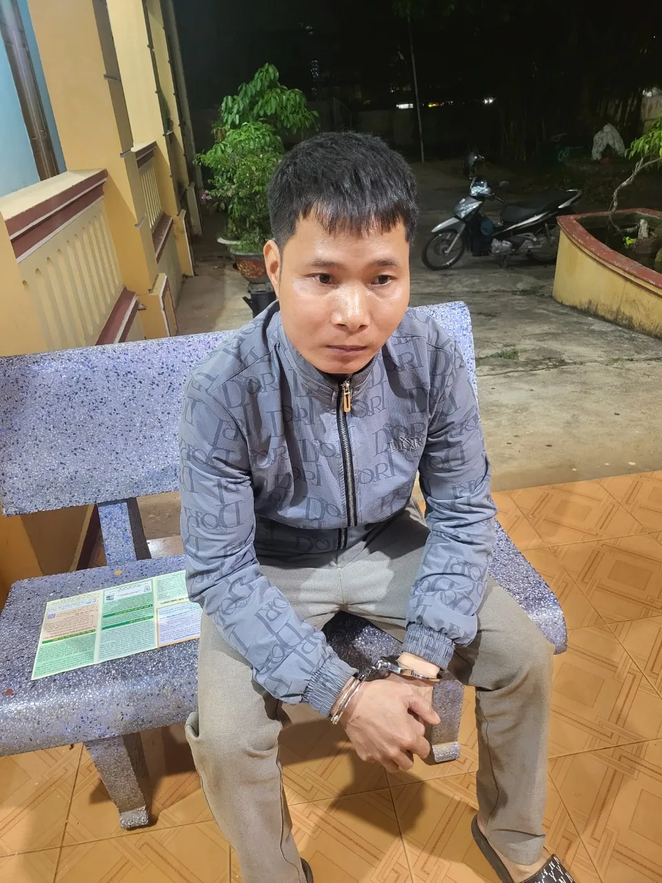 Đối tượng bị bắt giữ. Ảnh: CA