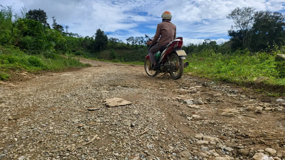 Đường dẫn vào thuỷ điện Đường dẫn vào thuỷ điện