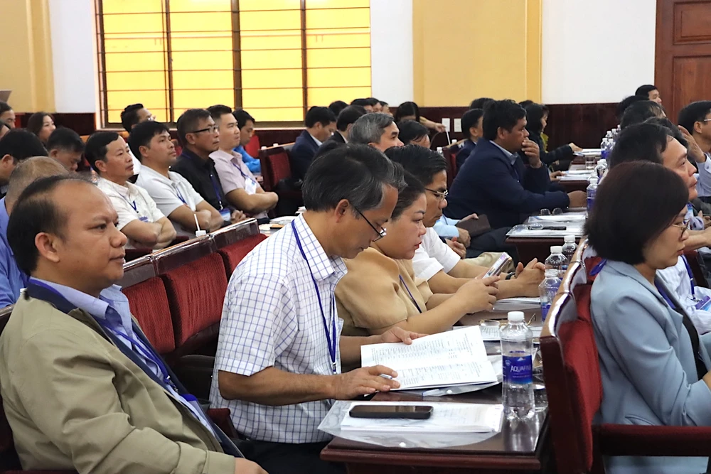 Các đại biểu tham dự hội nghị. Ảnh: HỮU PHÚC z5076532749203-009a072f67e8d72c4c92b63a33f7a26f-424.jpg